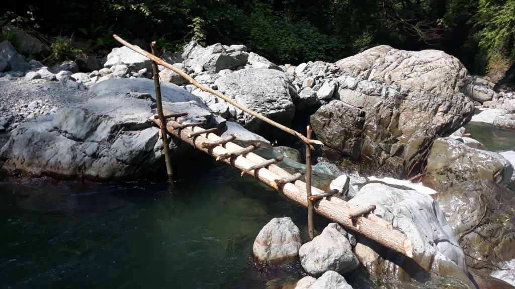 ნინოსხევის (გურგენიანის) ჩანჩქერი - ლაგოდეხის ნაკრძალი