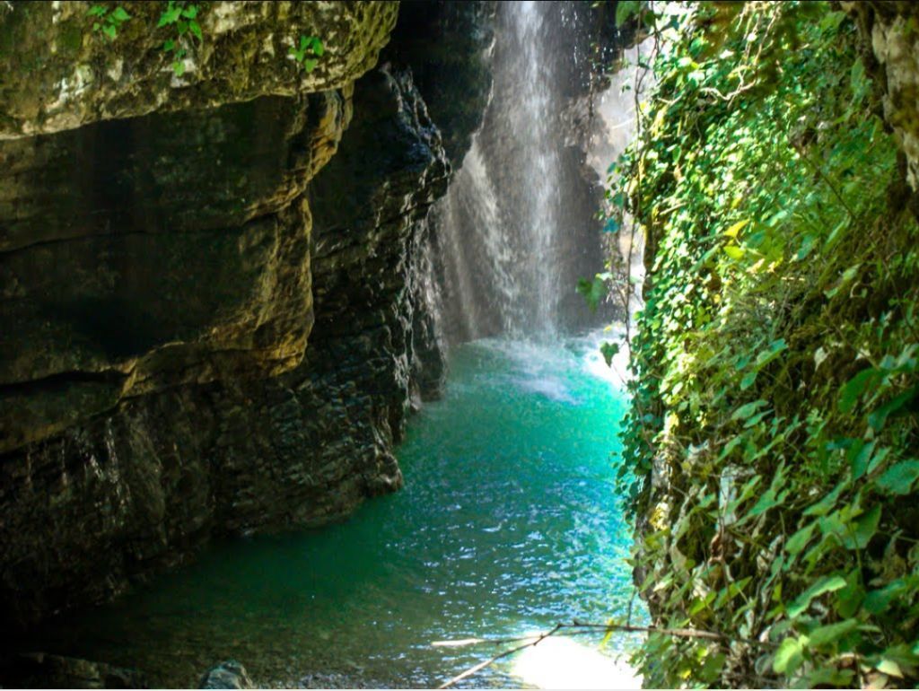 ერთდღიანი ტური სამეგრელოში .. მარტვილის კანიონი, ოკაცეს კანიონი, დადიანების სასახლე, კიჩხას ჩანჩქერი...