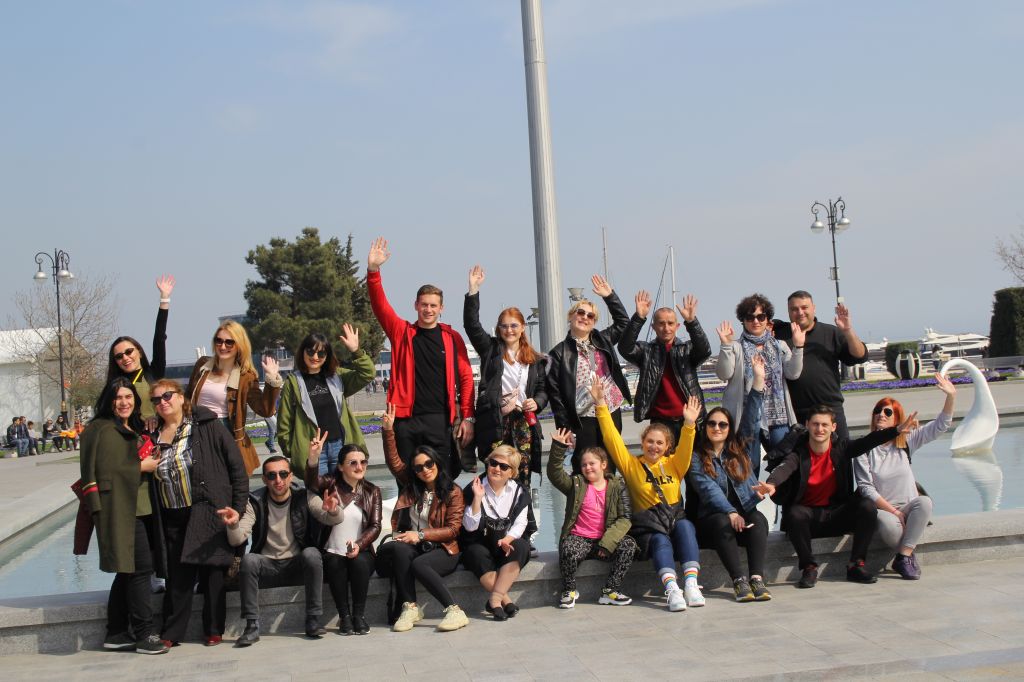 ბაქოს  დღიანი ტური : -- სექტემბერი (*სასტუმრო)