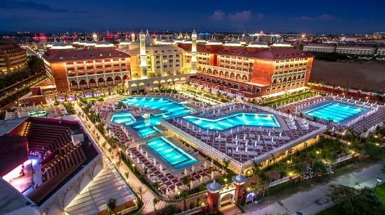 ანტალია ტრაბზონის აეროპორტიდან