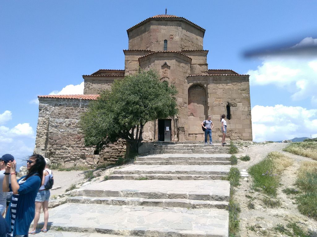 ერთდღიანი ტური ყაზბეგში