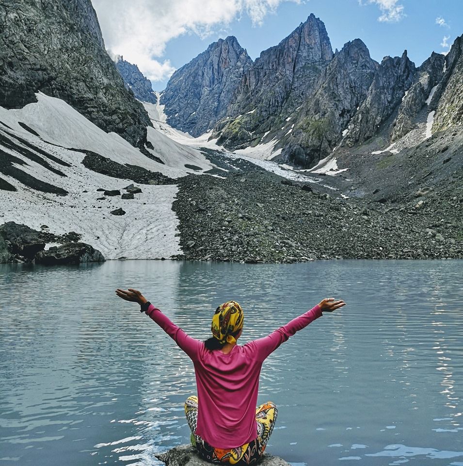 აბუდელაურების ფერადი ტბები