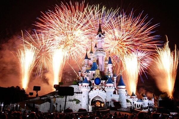 შეხვდი ახლა წელს პარიზში - ;)