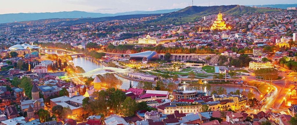Sightseeing walking tour of Old Tbilisi