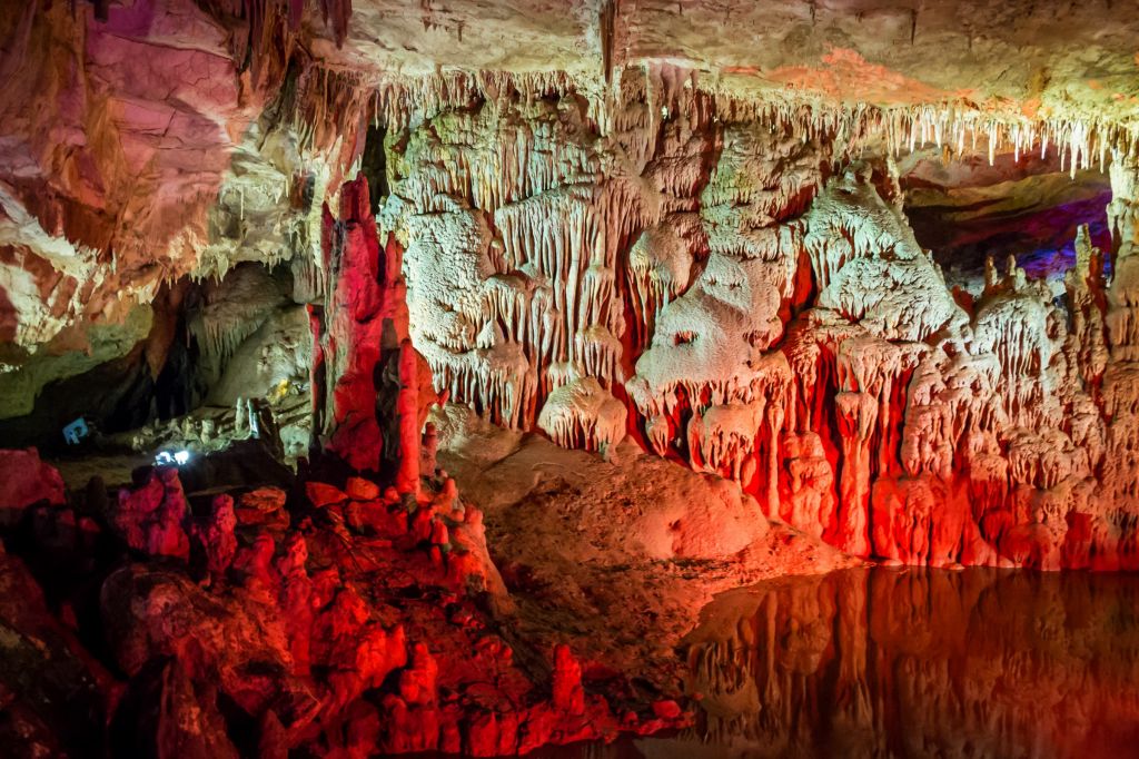 Пещера Прометея + Мартвильский каньон