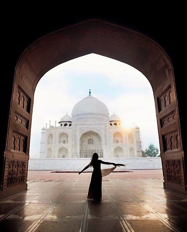 გთავაზობთ სტამბულს ფრენით - ₾ ( დღე)