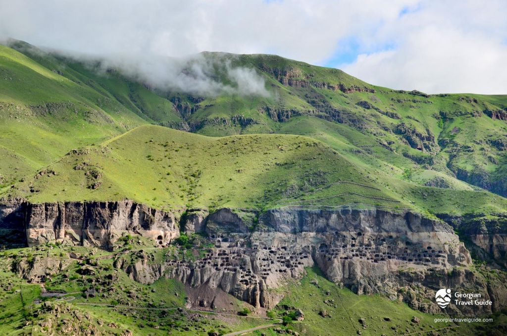 ვარძია, სარო, თავკვეთულა, ხერთვისი წუნდა