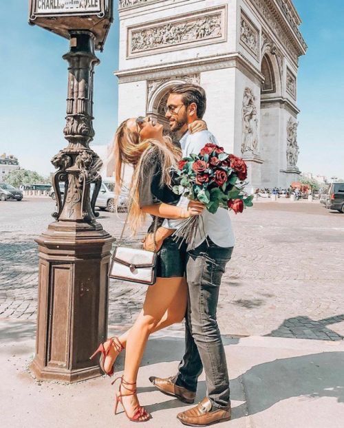 პარიზული დღე ₾-ად