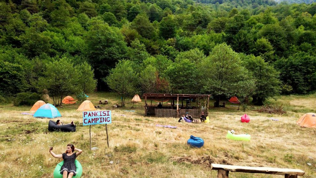 სექტემბერი - პანკისის ერთდღიანი ტური