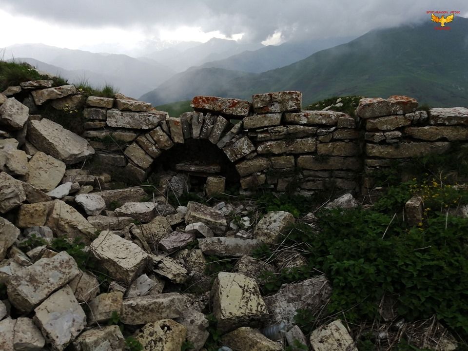 მისტიკური ხმალას მთა