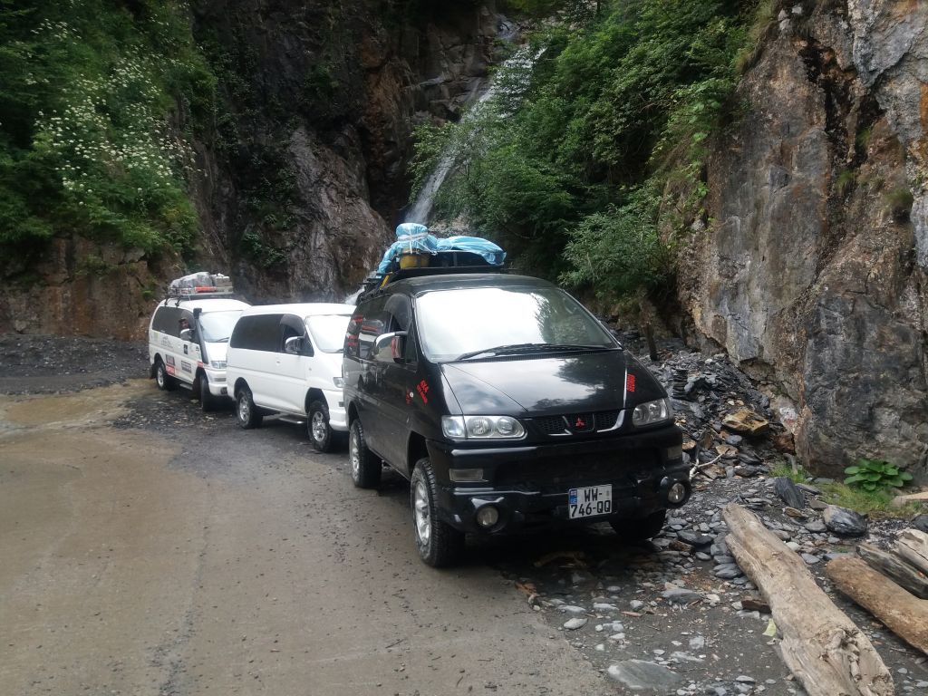 სამდღიანი ჯიპ-ტური ულამაზეს მთა-თუშეთში. 