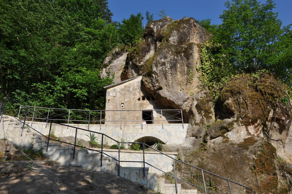 - სექტემბერი - გომისმთის ორდღიანი ტური