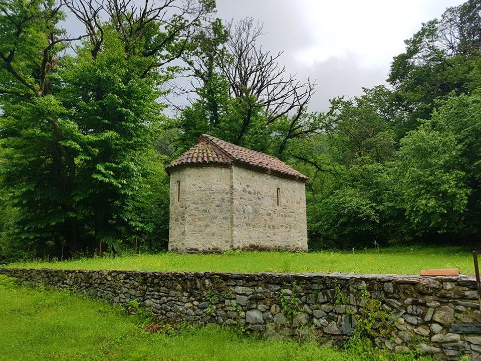 სექტემბერი - პანკისის ერთდღიანი ტური