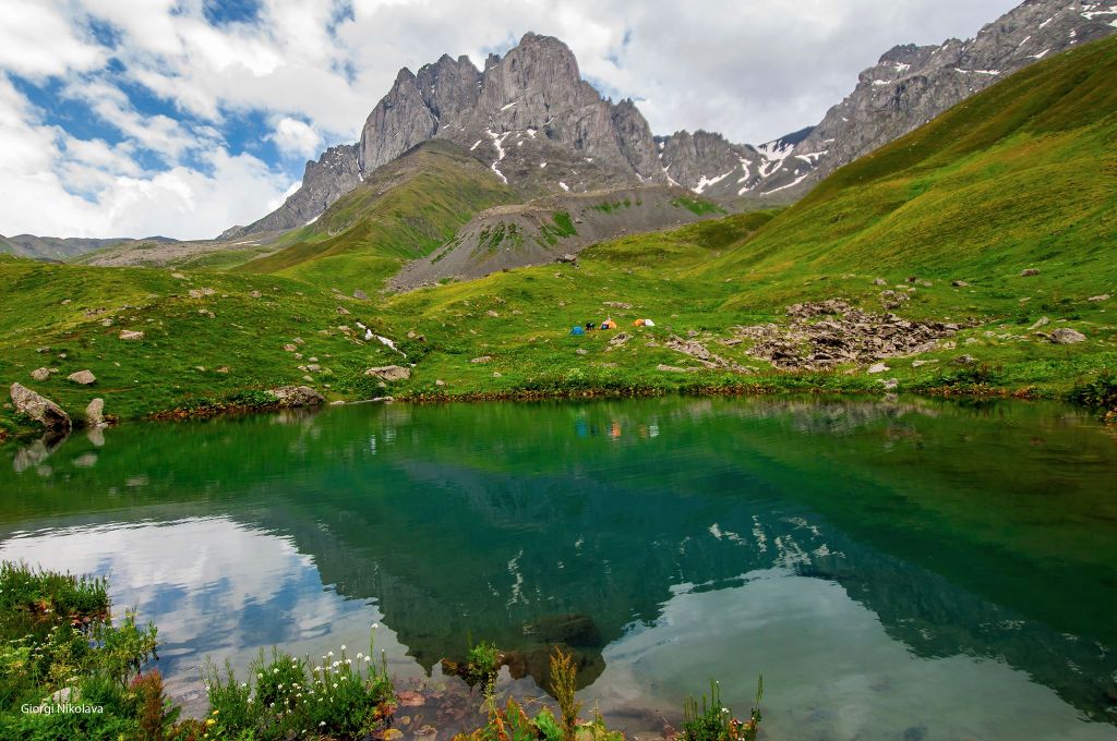 სექტემბერი - ჯუთას ერთდღიანი ტური