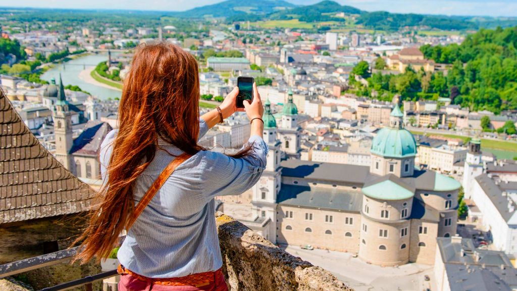 პრაღა - ზალცბურგი - ჰალშტატი