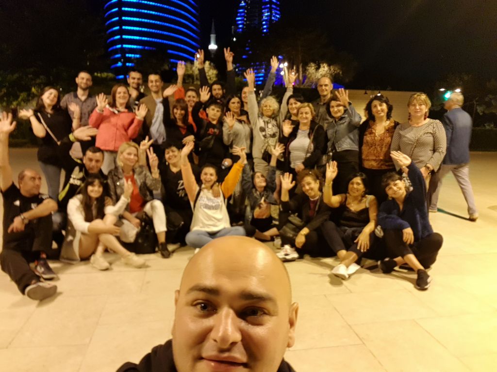 -- ნოემბერი ბაქო-განჯა-აქცია-*-. % ფასდაკლების სამოგზაურო ბარათი ყველა ქალბატონს საჩუქრად ,