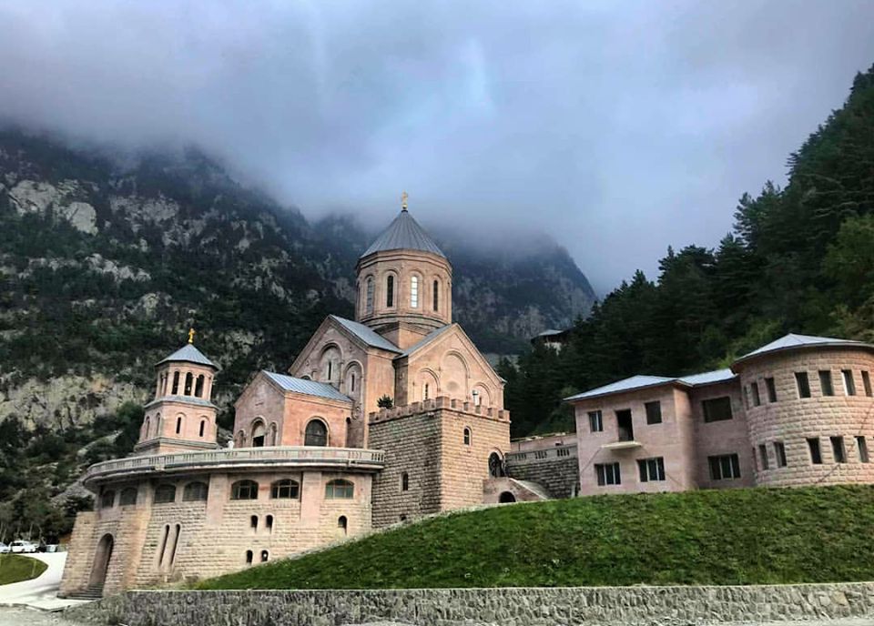 შემოდგომის ყაზბეგი