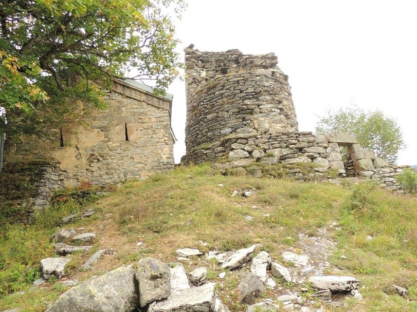 ქოროღოს კომპლექსი ხადის ხეობაში