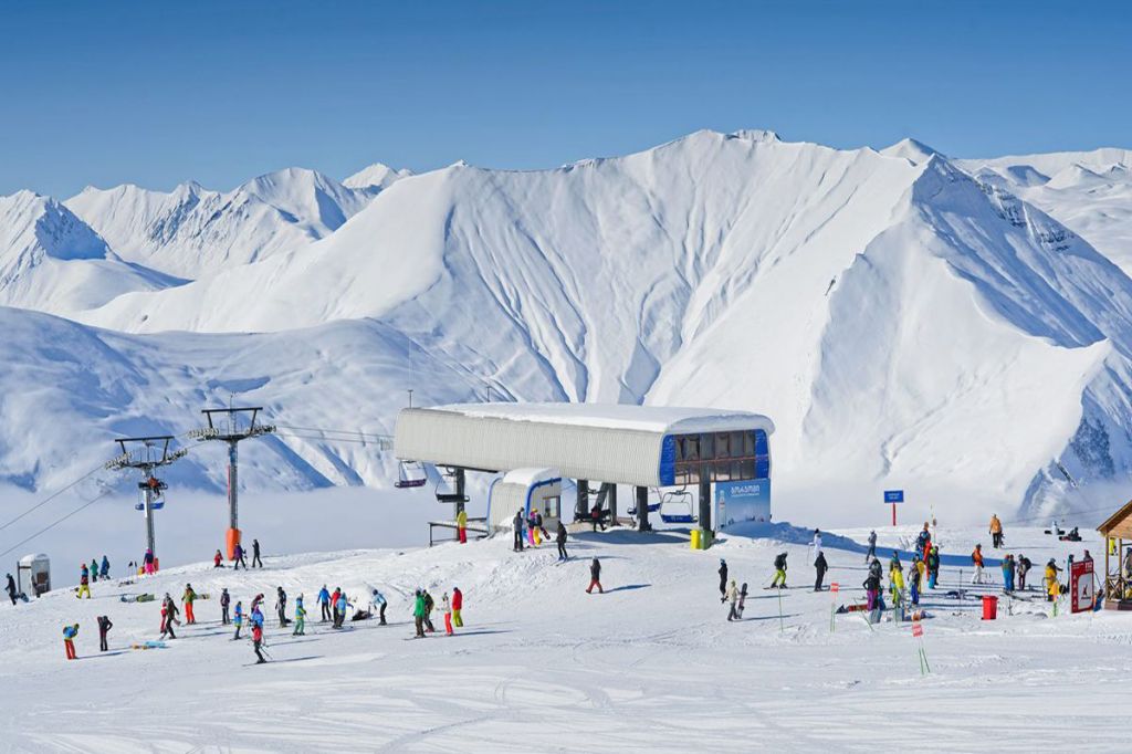 ТУРИСТИЧЕСКИЙ МАРШРУТ: ТБИЛИСИ, МЦХЕТА, ГУДАУРИ, СТЕФАНЦМИНДА, ДОЛИНА СНО.