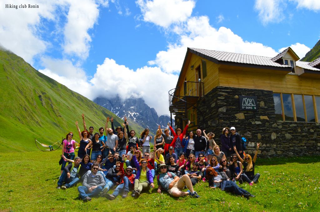 მოირონინე ჯუთა სექტემბერს, <