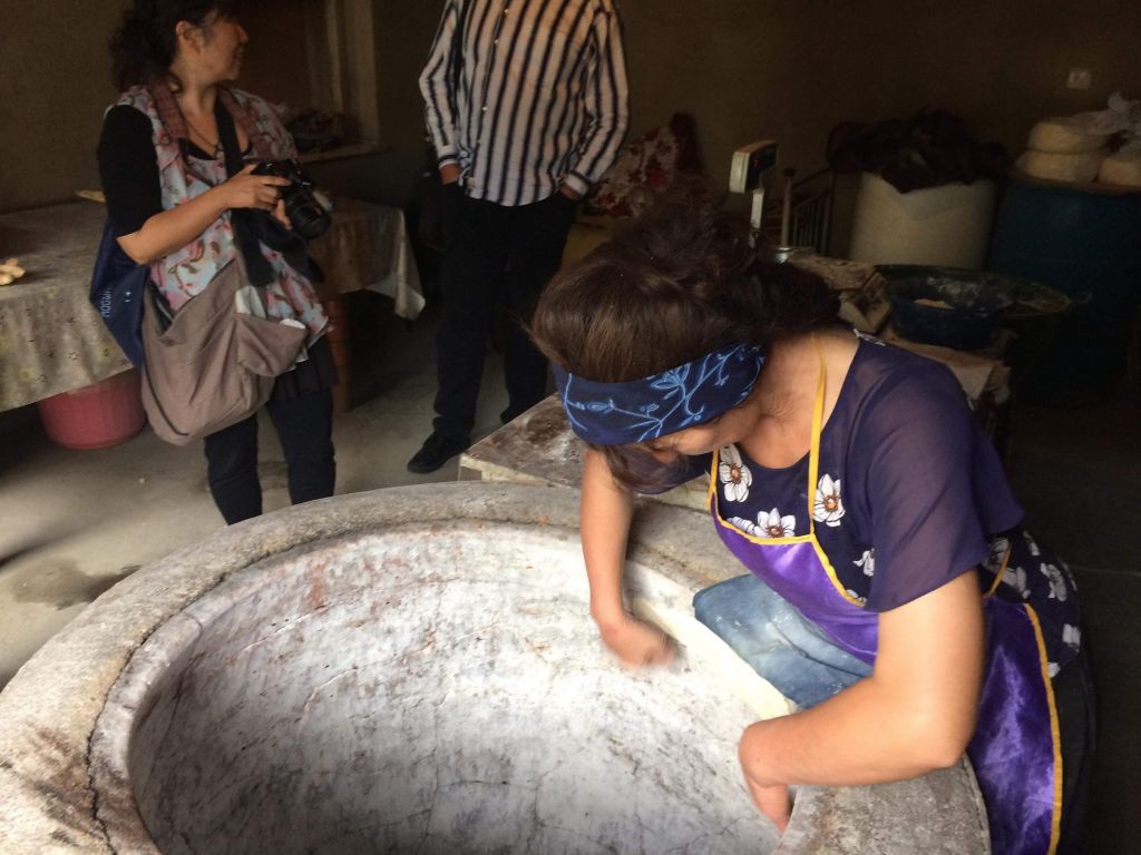 ღვინის ტური კახეთში, სიღნაღი - მზიური ვაზის სამშობლოში, ბოდბის დედათა მონასტერი, სამკურნალო წყარო. . .