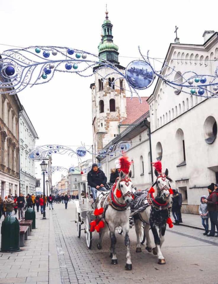 შეხვდით შობას პოლონეთში!