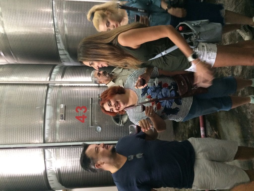 სიღნაღი : ლეგენდარულ წინაპართა ლეგენდარული თავშესაფარი, ლეგენდარული წმინდანის სამკურნალო წყარო, ბოდბის მონასტერი, ქიზიყის სავიზიტო ბარათი - ხაშლამა და მსოფლიო ბრენდი " ჭაჭა " . . .