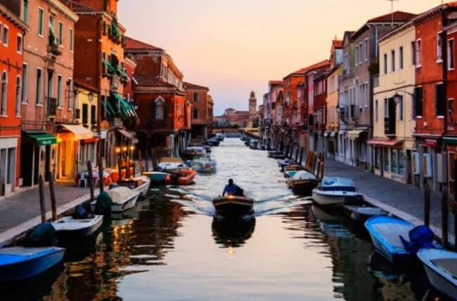 ➡️ რომი ➡️ ნეაპოლი ➡️ ფლორენცია ➡️ ვენეცია ➡️ მილანი