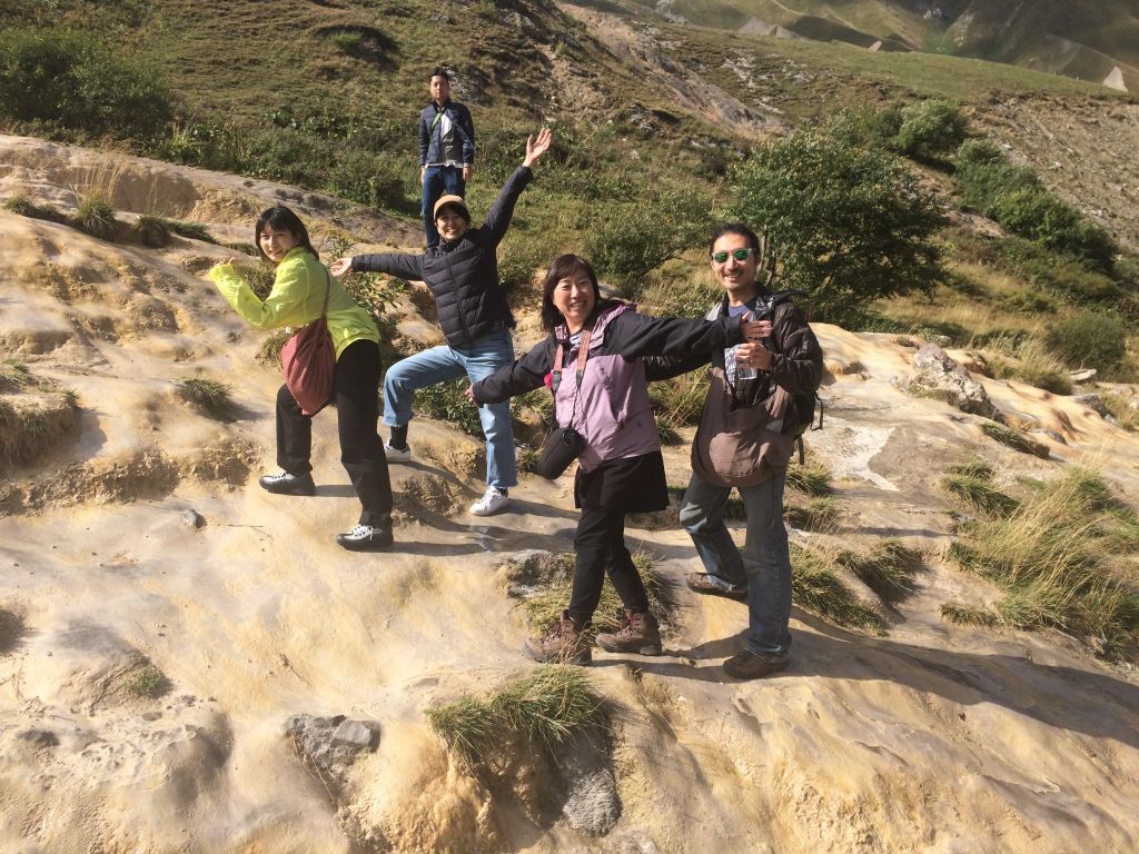 ანანური , გუდაური , პანორამა , მჟავე წყლები , გერგეთზე ასვლით