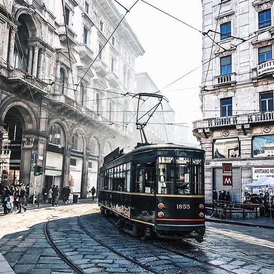 იმოგზაურე მილანში