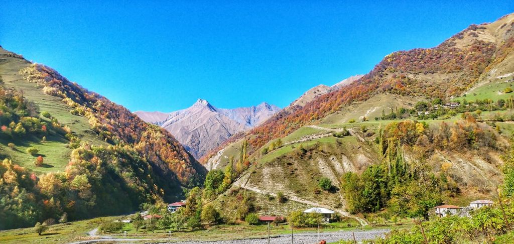 ფერადი გუდამაყარი