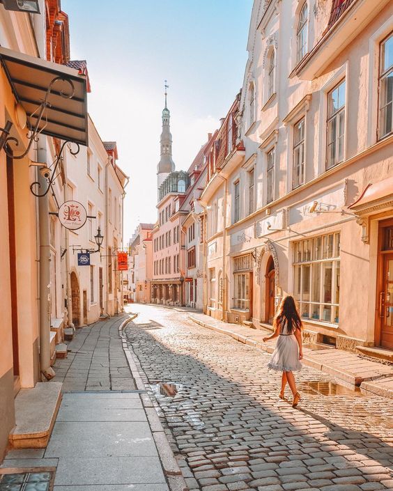 ტალინი - "მოგზაურობა ძველ ქალაქში"