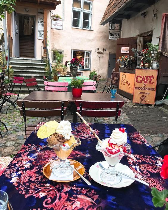 ტალინი - "მოგზაურობა ძველ ქალაქში"