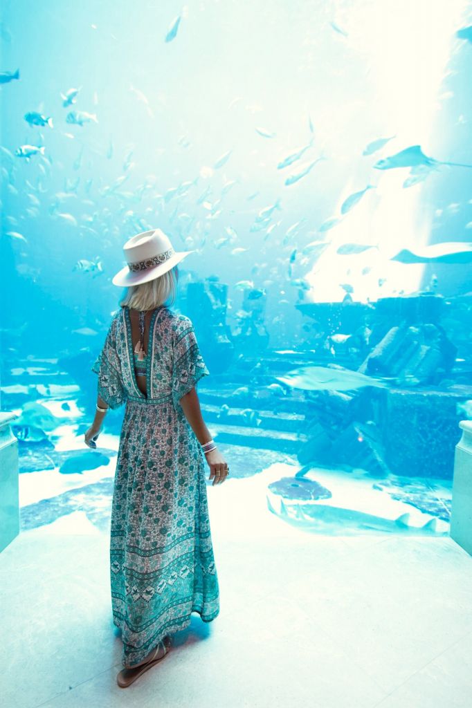 ₾-ად დღე დუბაიში