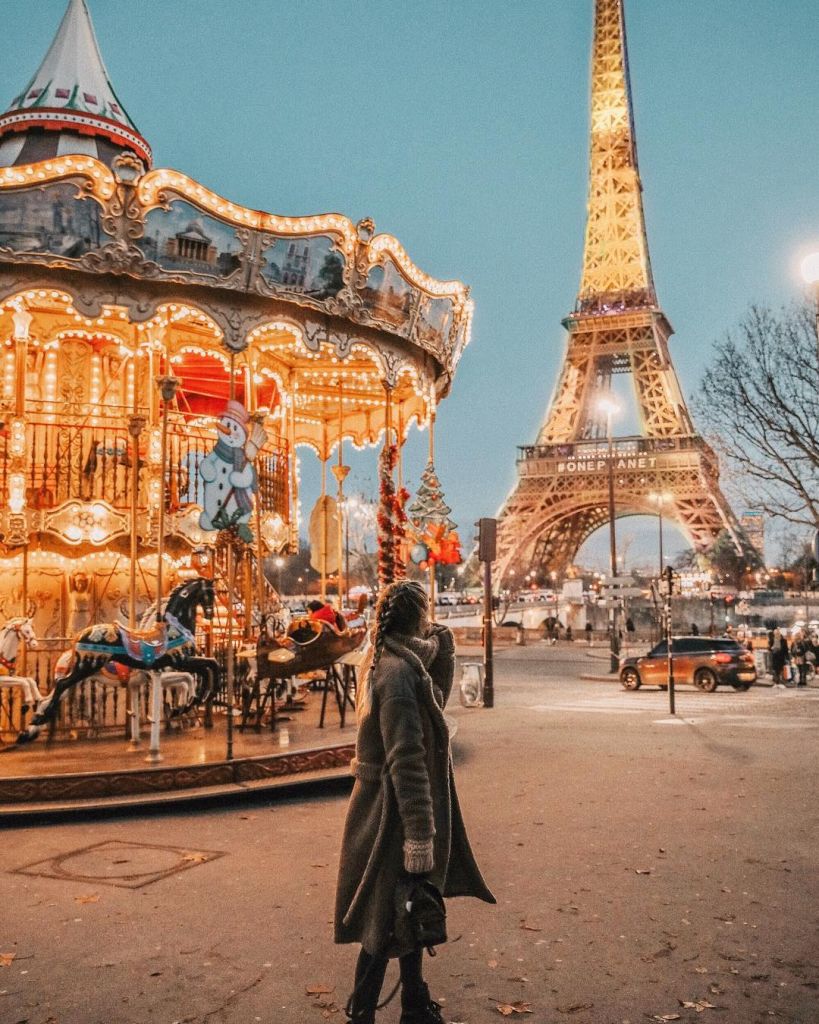 ₾-ად პარიზული დღეები