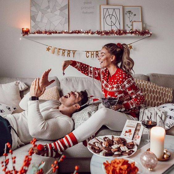 შობა პარიზში ₾-ად