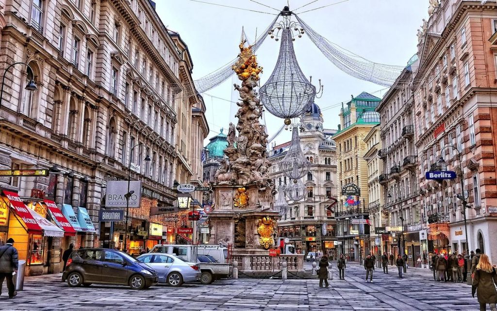 ტური ვენაში