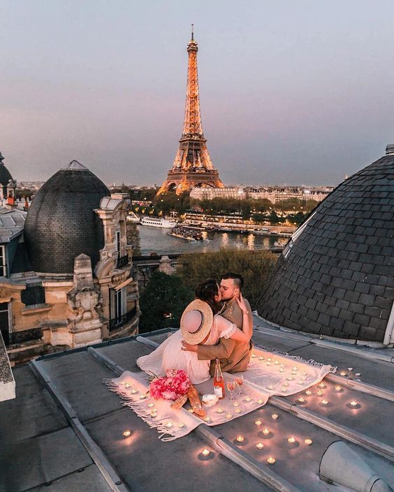 ვალენტინობის დღე პარიზში   ₾-ად