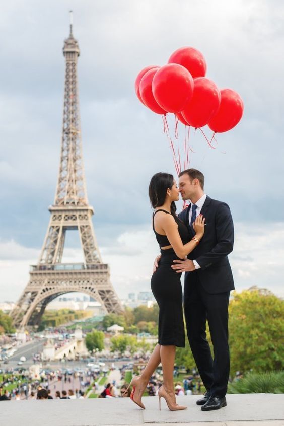 ვალენტინობის დღე პარიზში ₾-ად