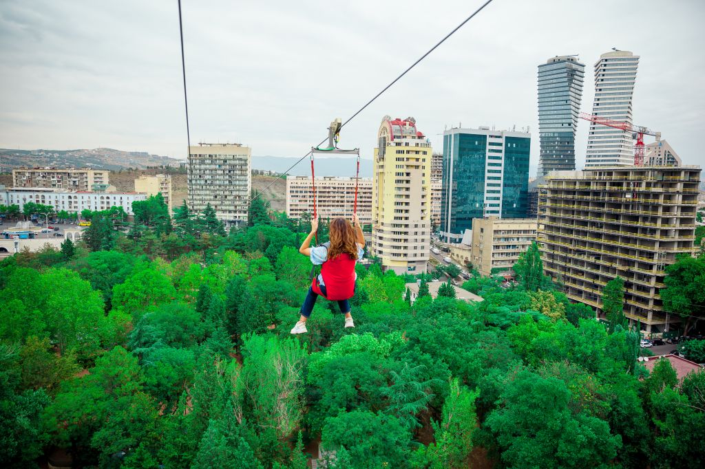 Zipline tour