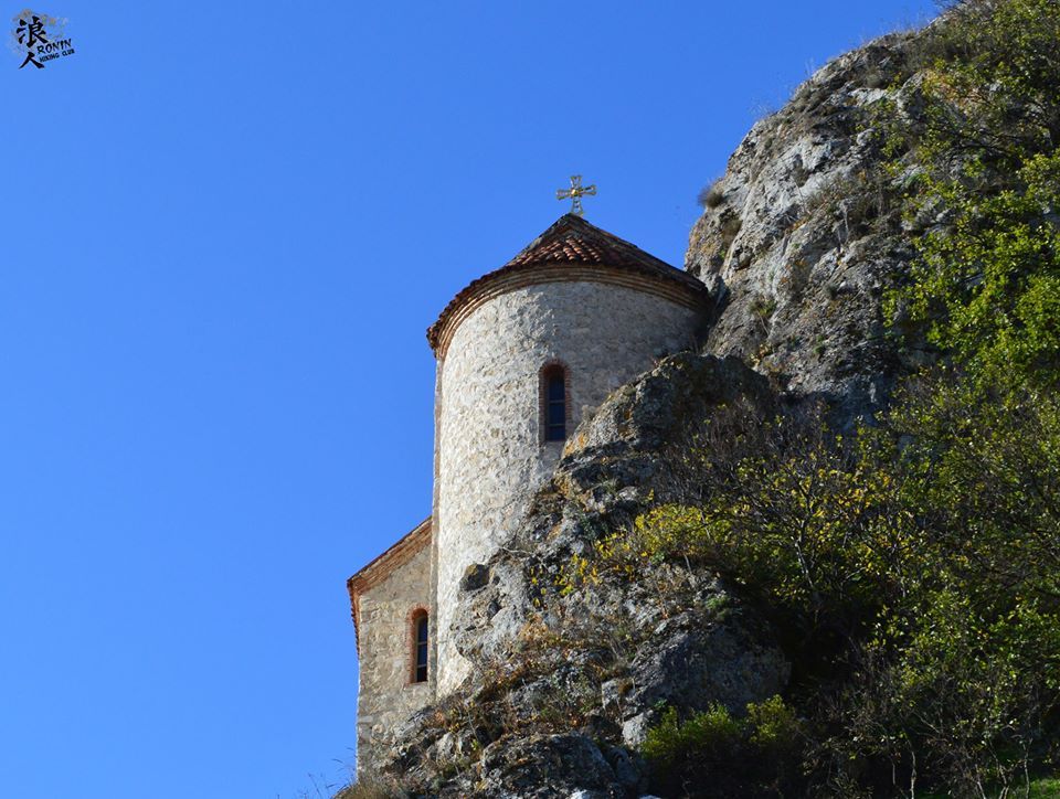 მოირონინე ელიას მთა, დალის ტბა, ქილაკუპრას ტალახის ვულკანები