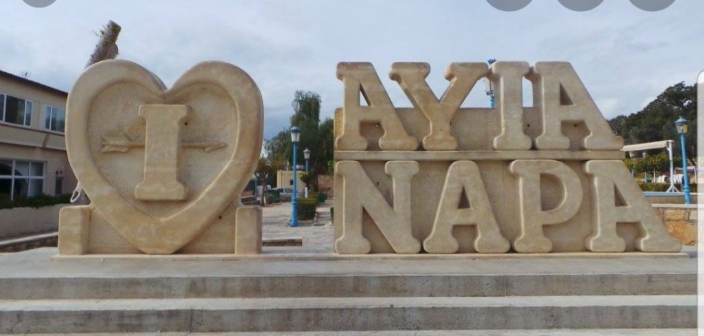 ჯგუფური ექსკურსია კვიპროსის სამ ულამაზეს ქალაქში