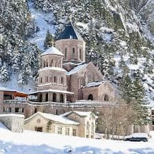 ყაზბეგი დეკემბერს (კვირას)