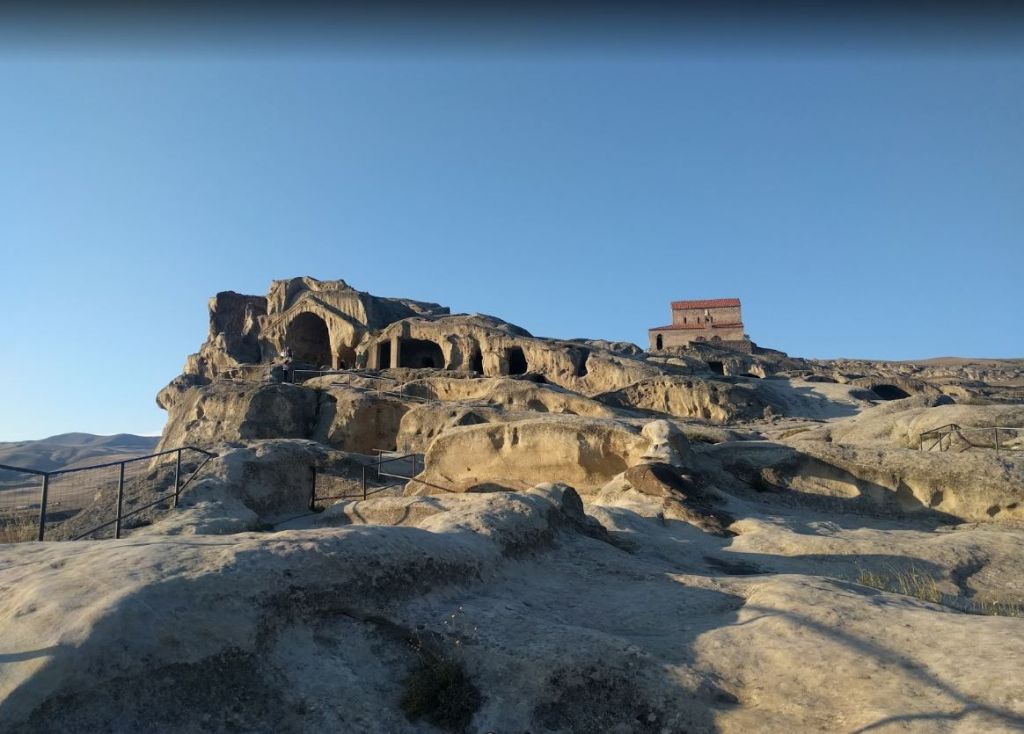 კვერნაქის ქედი: ნადარბაზევი - უფლისციხე