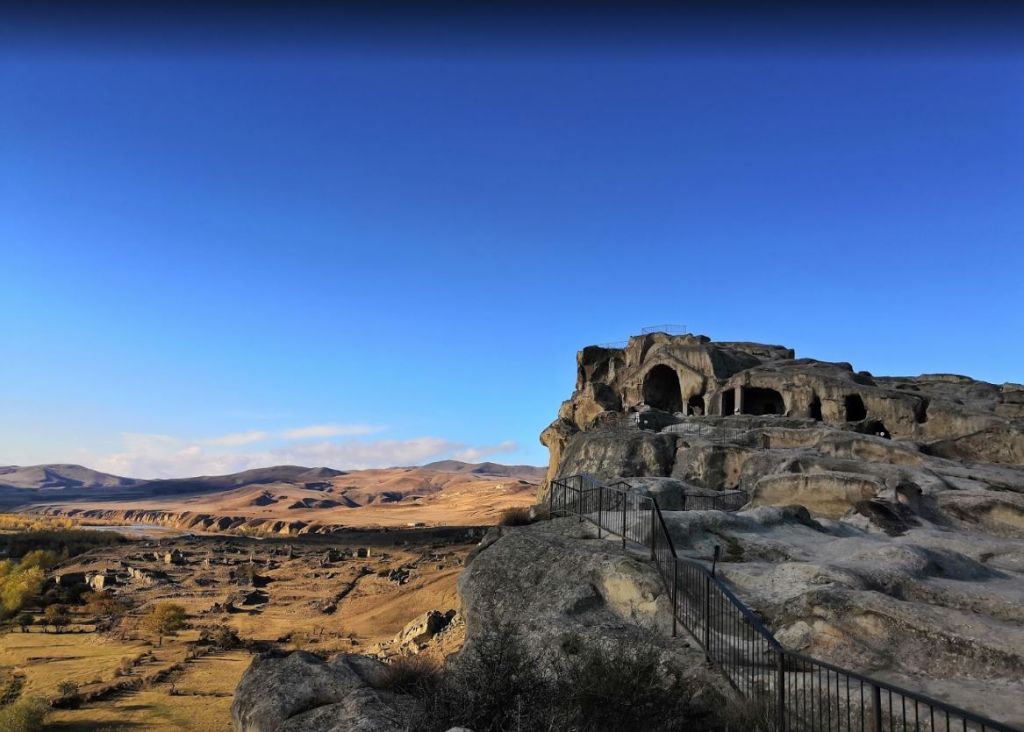 კვერნაქის ქედი: ნადარბაზევი - უფლისციხე