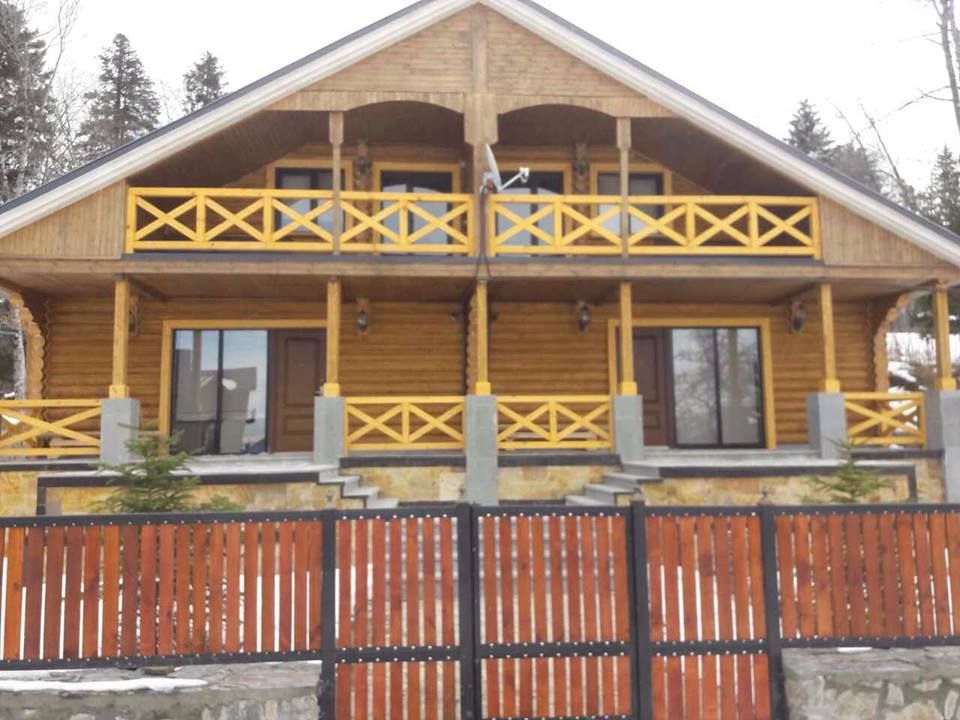 ქირავდება  სართულიანი კოტეჯები ბაკურიანში საუკეთესო ადგილებში, საუკეთესო ხედებით.