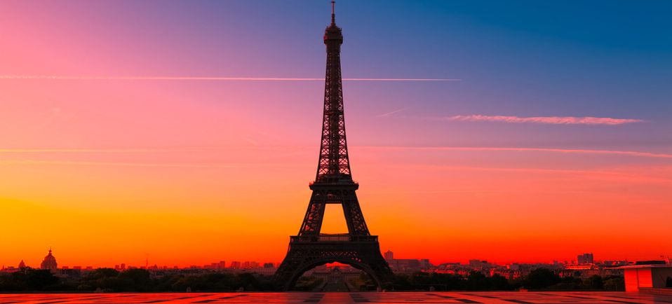 პარიზი - .