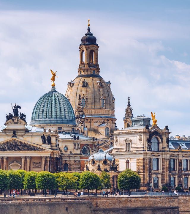 პრაღა - დრეზდენი - ვენა   ► სრული საგზური !