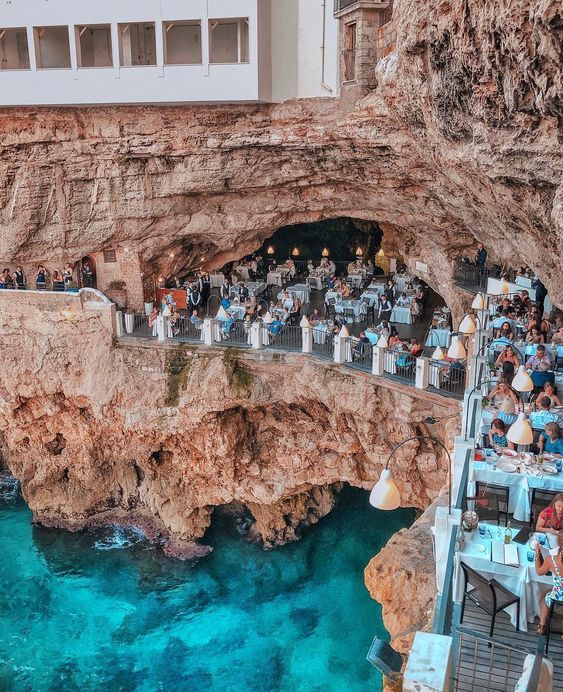 იტალია / ბარი