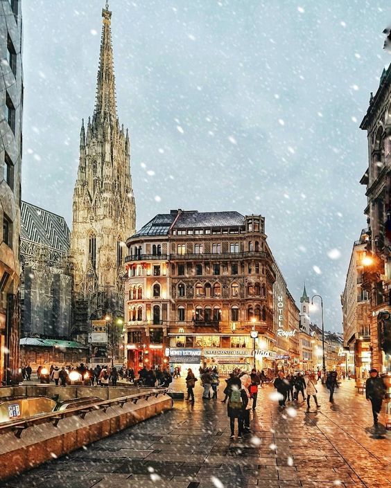 დიდებული ვენა